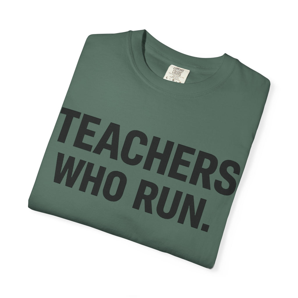 TEACHER / RUNNER  T