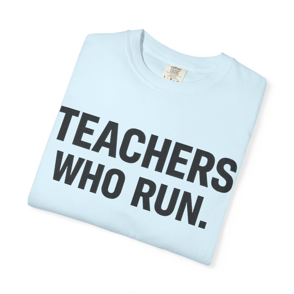 TEACHER / RUNNER  T